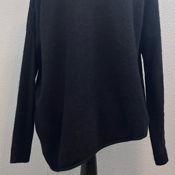 Neiman Marcus 100% Cashmere Asymmetric Oversized Sz S Braided Sleeve Sweater - Picture 8 of 13